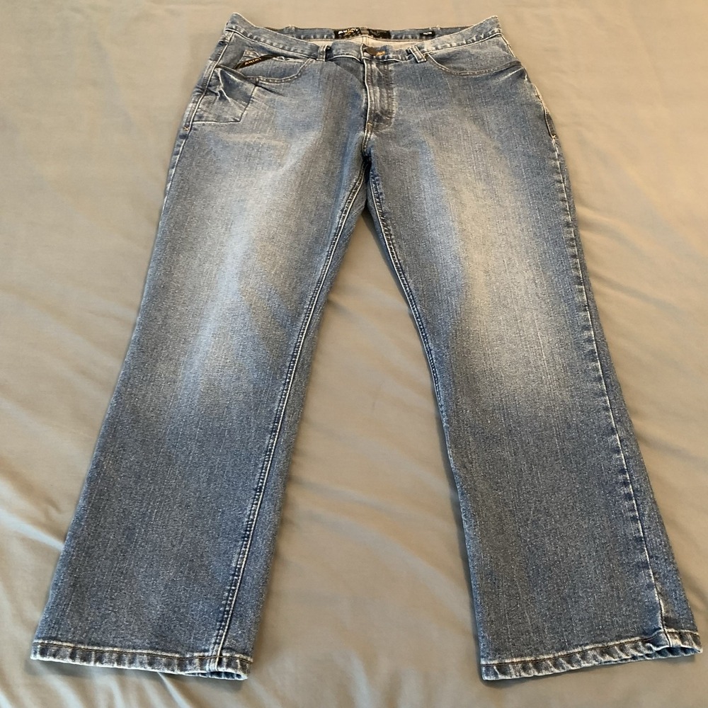 Ariat Rebar M4 Relaxed Boot Jeans Mens 38x30 Blue Med. Wash Cowboy Bootcut Denim